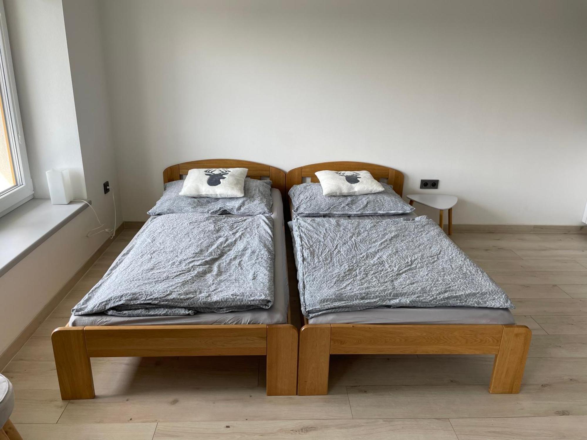 Soukromy Pokoj S Kuchyni A Koupelnou V Radovce Nove Mesto na Morave Exteriör bild
